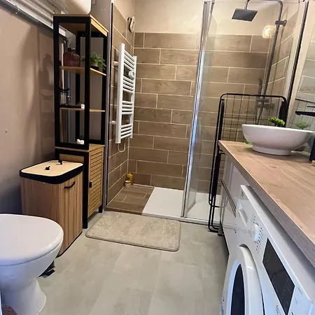 Apartment Chez Soi Au Soleil Antibes