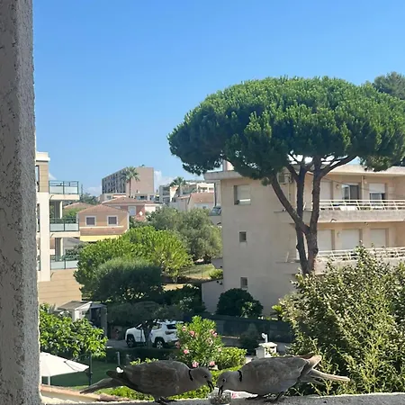Apartment Chez Soi Au Soleil